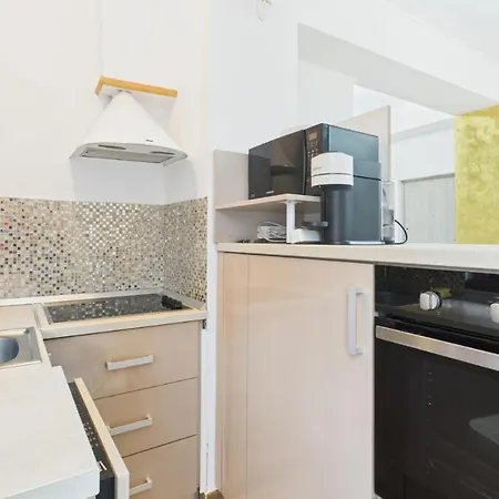 Refugiu Urban 2 Smart *